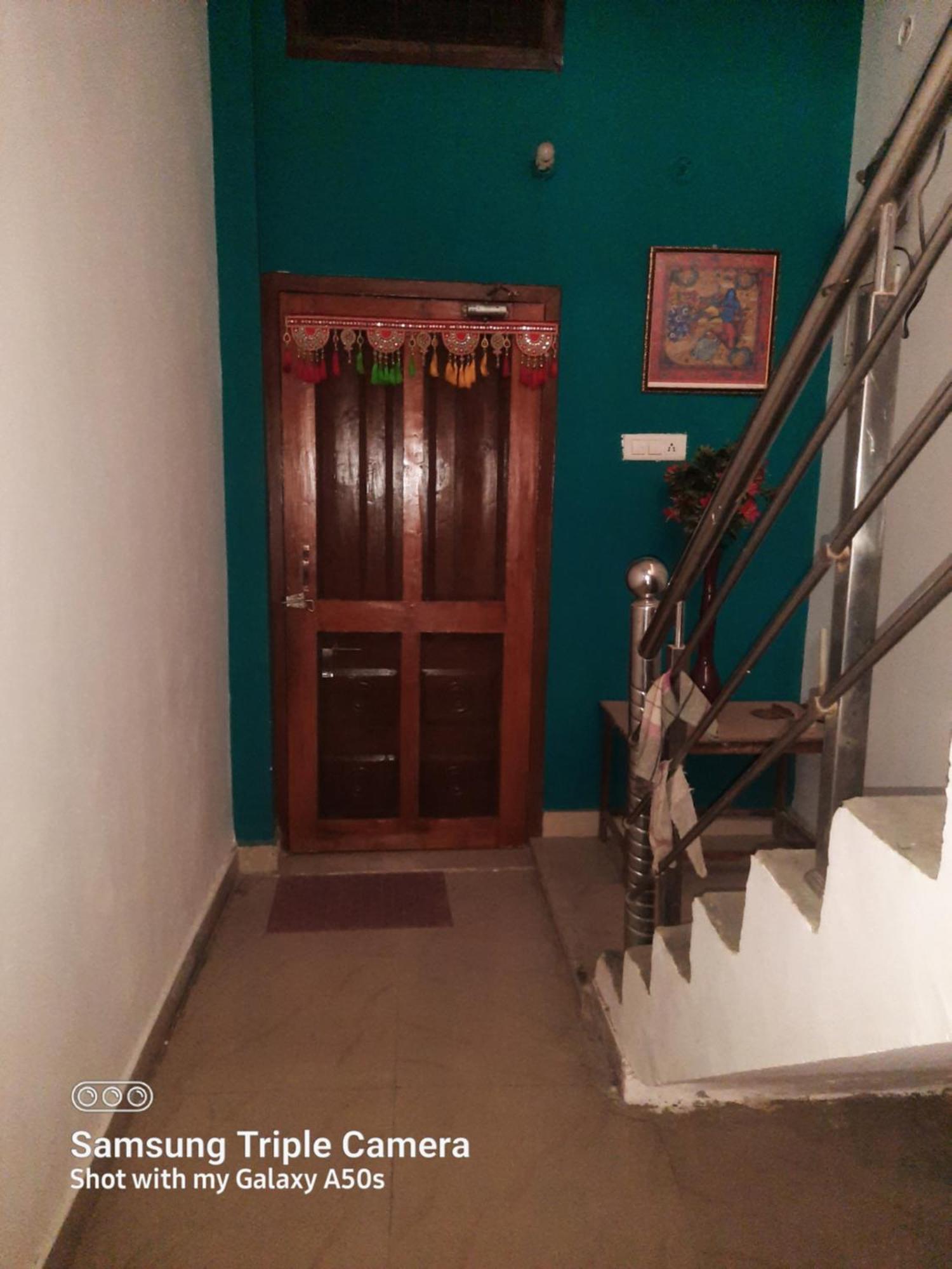Gokul Pg Homestay Gorakhpur Exterior foto